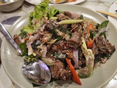 辣炒罗勒牛肉-Pakorn's Kitchen