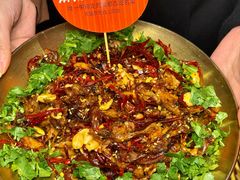 -何师烧烤Pro ·小龙虾·江湖川菜·精酿啤酒(太古里店)