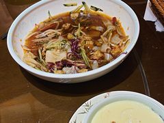 -东口码头·烧鸽子·鱼头泡饼·地方菜(金鹰悦城店)