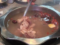 -光头药膳鸡(莱茵小镇店)