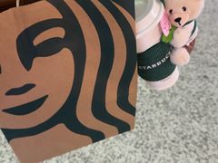 -星巴克(上海虹桥站2A检票口)