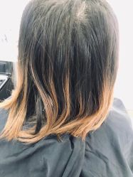 -镁连社·美联社