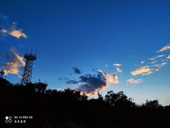 -鬼笑石后山停车场