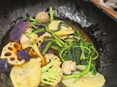 -万记麻辣烫国展总店