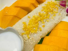-Dang restaurant (patong phuket)