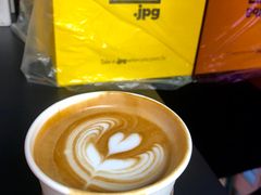 拿铁-JPG coffee(广州体育西店)