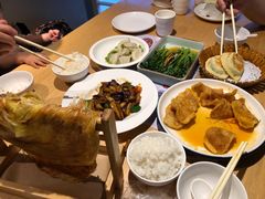 -关东小磨东北菜(上海长风大悦城店)