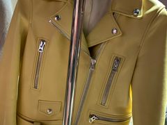 -Acne Studios(芮欧百货店)