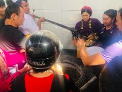 -玉龙喀什有名爱可德木烤包子
