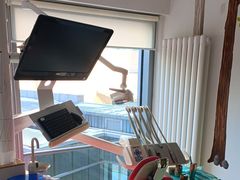 -精德口腔·种植修复·儿牙中心(财富中心店)