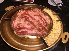 -猪啊牛呀羊啊铜盘烤肉(正大广场店)