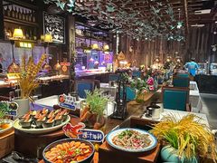 -领鲜活海鲜榴莲自助火锅(东门店)