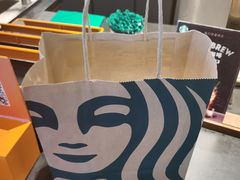 -星巴克臻选(莘庄仲盛店)