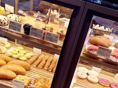 面包甜点陈列柜-多乐之日(公园茂店)