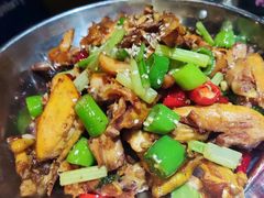 -小凤庭·地道湖北菜武昌鱼·藕汤(38年黄鹤楼店)