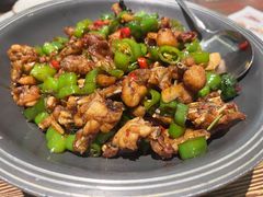 干锅牛蛙-佬湘楼·27年湘菜(天河都市广场店)