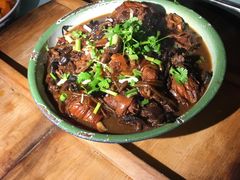 -鱼窝棚柴火铁锅炖(富山屯店)