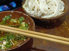 -黄潇洒老火锅(九眼桥宏济巷店)