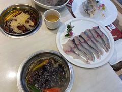 -围炉夜话·潮汕卤水火锅(榕江店)