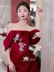 点击看大图 -艾拉·女王婚纱礼服馆