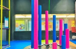 -蹦贝运动中心·蹦床·攀岩·闯关(龙岗店)