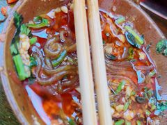 -黄潇洒老火锅(九眼桥宏济巷店)