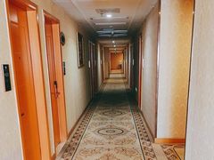 -维也纳酒店(广州白云国际机场航站楼店)