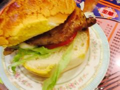 猪扒菠萝包-金华冰厅