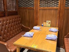 -泉畔人家·老济南经典鲁菜(大明湖店)