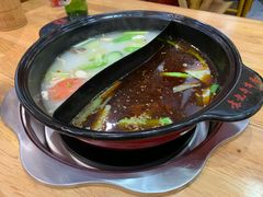 -袁记串串香(泉水轻轨站店)