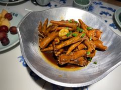 红烧鸡爪-小菜园新徽菜(南通崇川金鹰店)