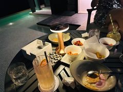 -瑰丽酒店·海吧·天际下午茶·现场DJ·天台酒吧