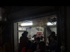 门面-威邵鸡煲(西华路总店)