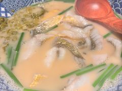 -荣家黄鱼面(前滩太古里店)