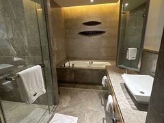 -重庆解放碑威斯汀酒店