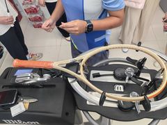 -Wilson威尔胜(漕溪北路店)