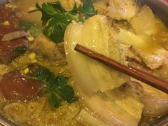 -闯关东东北农家菜(崂山石老人店)