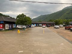 -安吉龙王山峡谷漂流