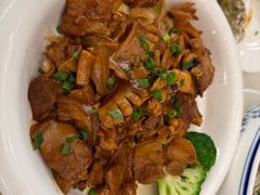 -五谷芳乳鸽王(海景店)