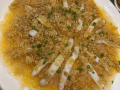 -覃记海鲜美食餐厅