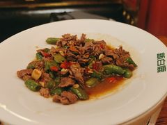 -新白鹿餐厅(银泰西湖文化广场店)