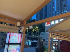 -肥肥虾庄·金牌油焖大虾(汉口城市广场店)
