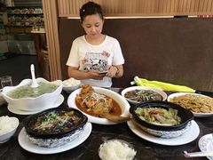-锋味海鲜菜馆
