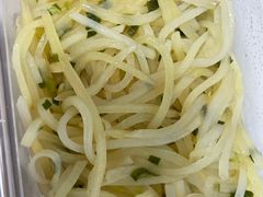 酸辣土豆丝-笨罗卜浏阳菜馆(龙华鹏润达店)