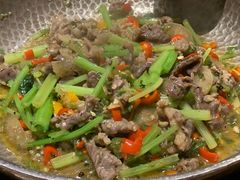 -吃饭皇帝大土家民族菜(正大广场店)