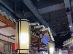 -川流不息·地道川菜·小龙虾(新松江路店)