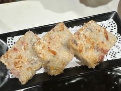 喜势足料香煎萝卜糕-喜势点·糖沙翁手工茶点·本地人茶居(永庆坊店)