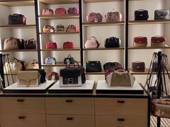 -COACH蔻驰(赛特奥特莱斯店)