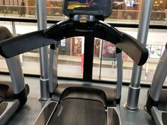 器械区-OXYGYM 奥美氧舱运动中心(领展购物广场·中关村店)