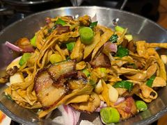 -莲餐厅·湖北菜·潜江小龙虾店(愚园路店)